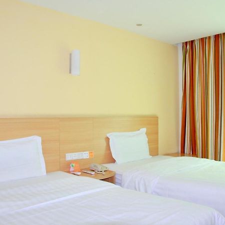 7Days Inn Guangzhou Tianhe Yantang Yue Ken Road Zewnętrze zdjęcie