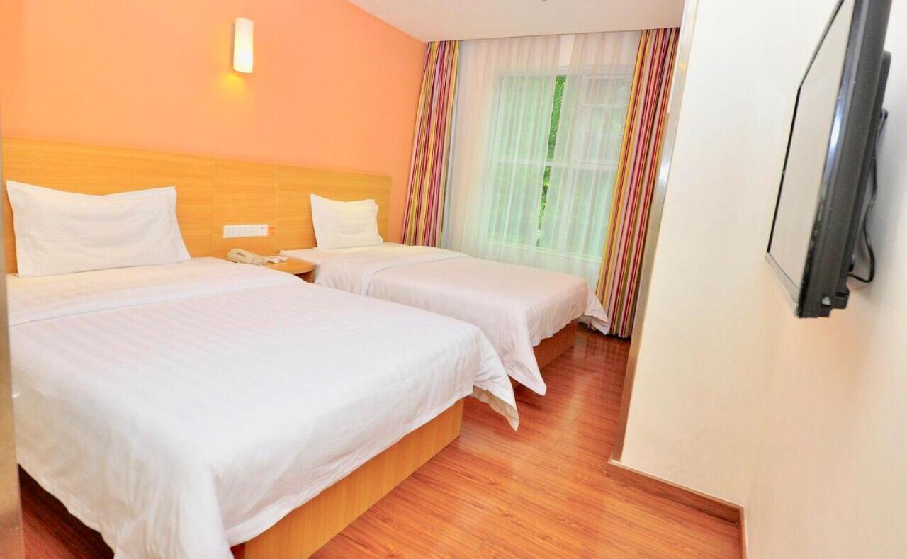7Days Inn Guangzhou Tianhe Yantang Yue Ken Road Zewnętrze zdjęcie